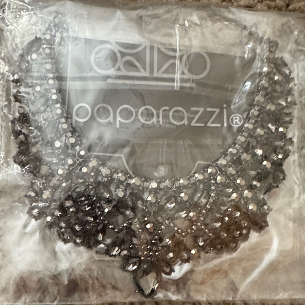 Paparazzi 2020/21 The Tina Signature Series Zi Collection Necklaces x 2! - Picture 4 of 4